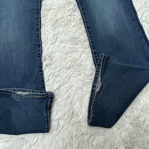 Denizen Levi’s Bootcut Jeans Size 16M - Picture 4 of 5